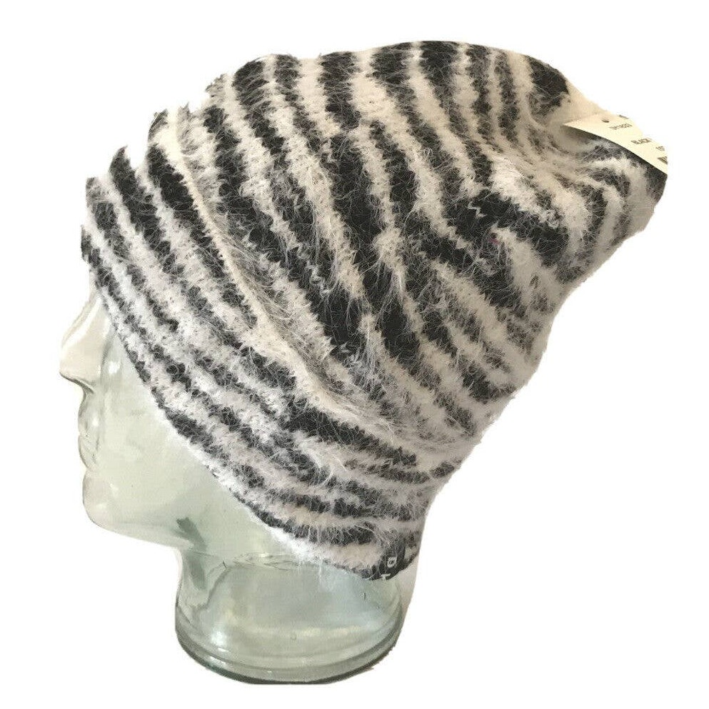 Dkny $36 New Fuzzy Animal Zebra Beanie Knit Hat Zebra White Black Toboggan Ski